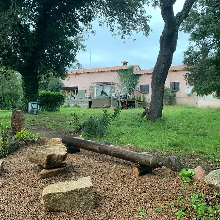 Chez Chris Mare & Macchia