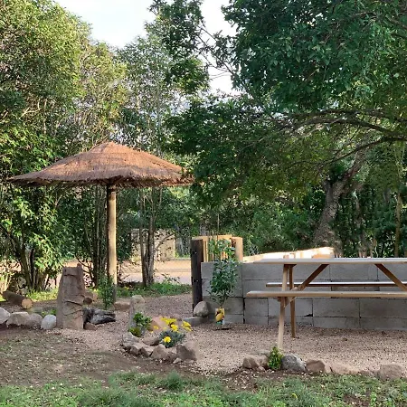 Homestay Chez Chris Mare & Macchia *