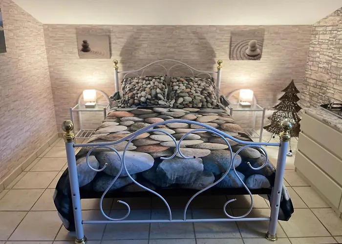 Chez Chris Mare & Macchia *