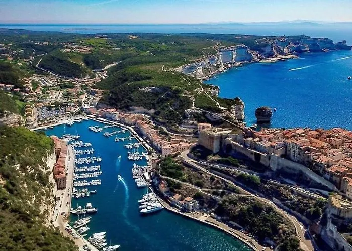 Chez Chris Mare & Macchia *